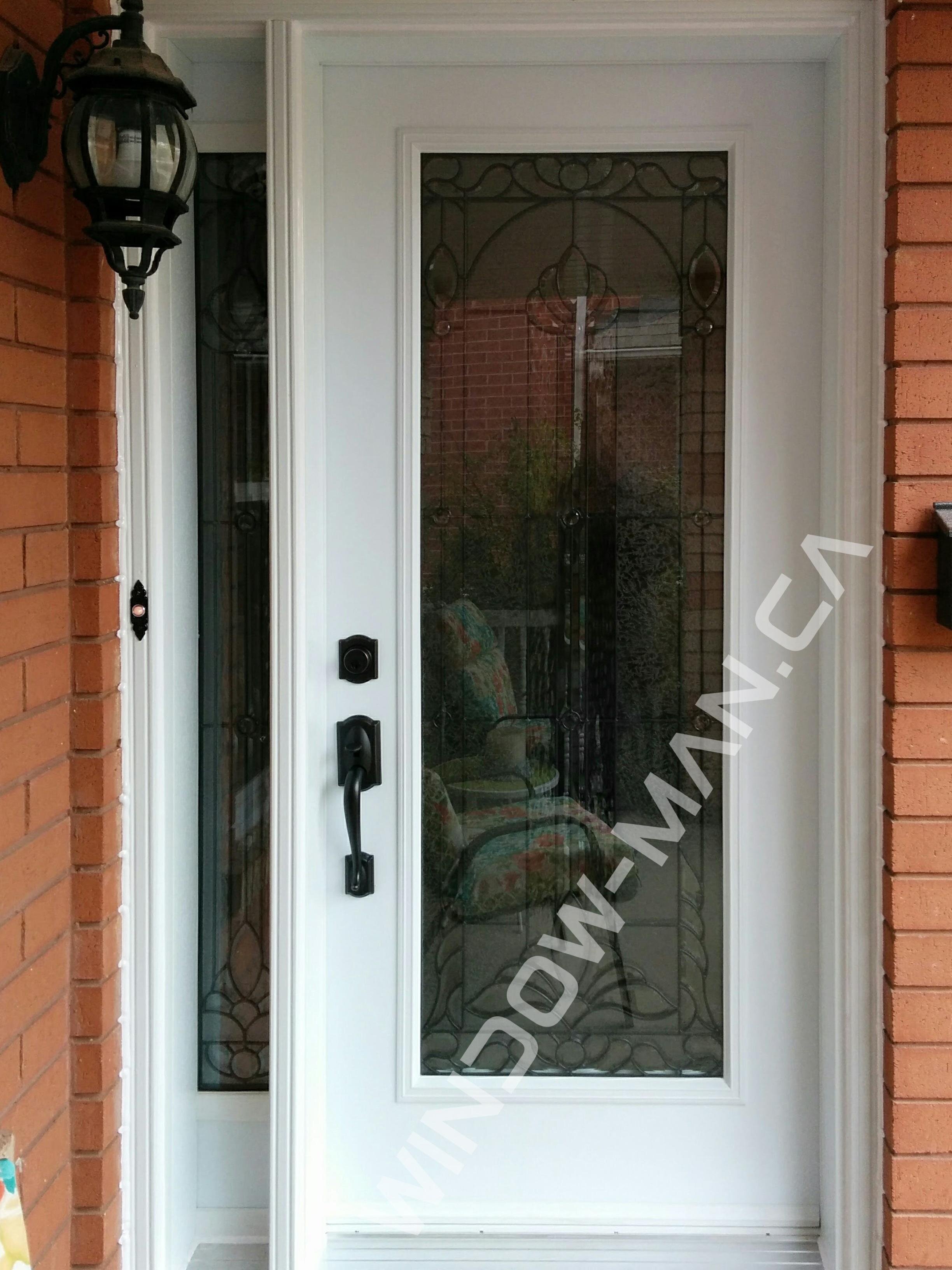 entrance door with sidelight in white with manchester full stained glass