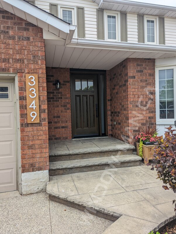brown oak grain fiberglass craftsman door with sidelight and acid etched sdl glass - view from the outside