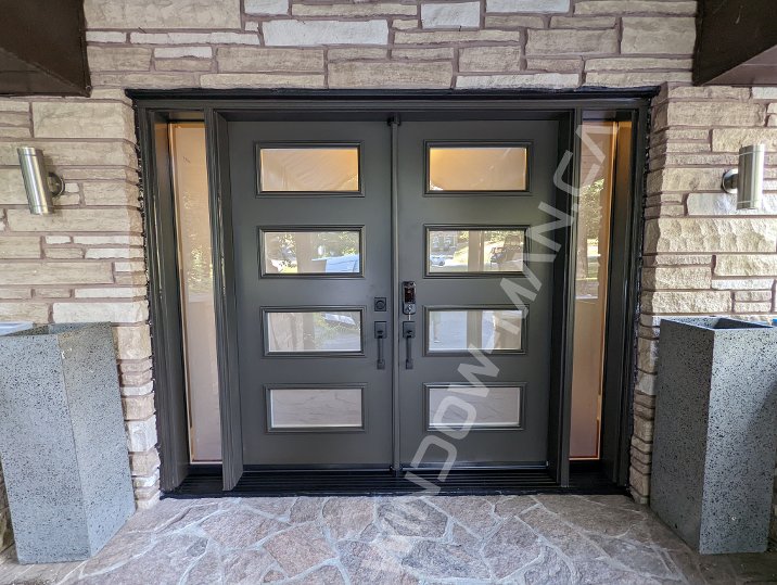 commercial brown steel double door with sidelights and acid glass, smart lock, novatech uno - view from the outside