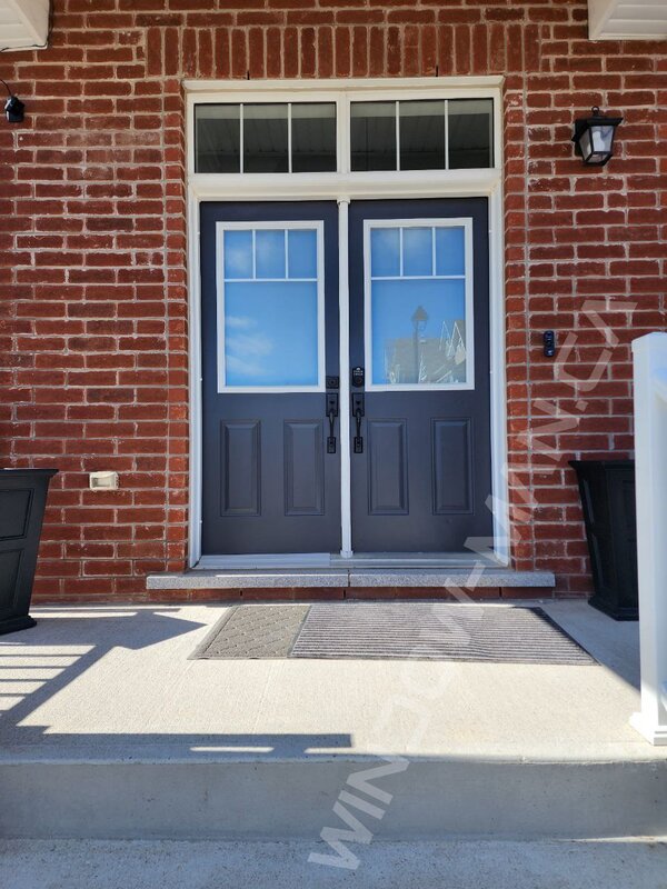 entrance double doors fiberglass in black 3/4 private clear border glass with multi point lock oak grain, 8 foot, 96 in - detailed close up