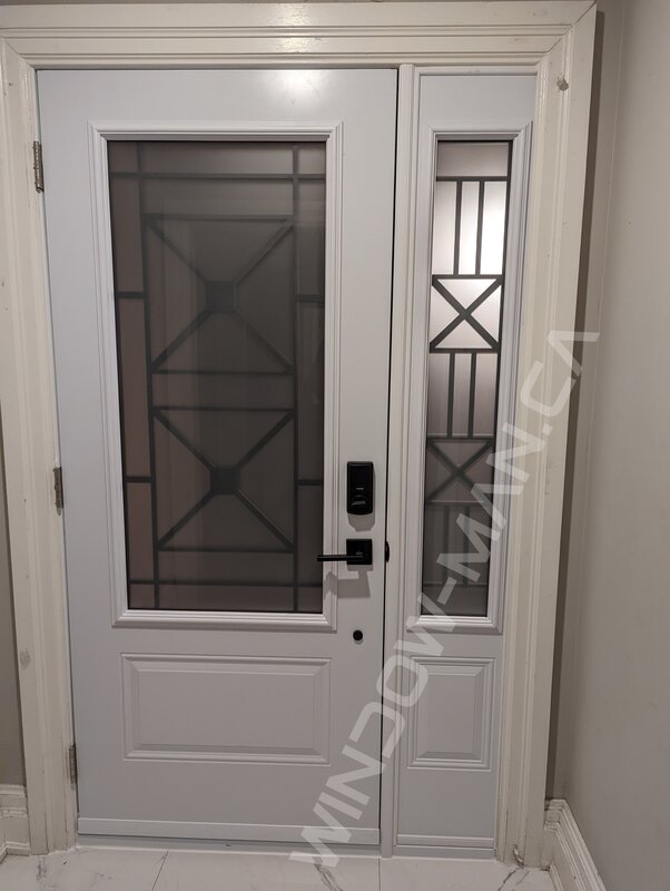 steel door with sidelight and 3/4 century wrought iron glass, smart lock - view from the inside