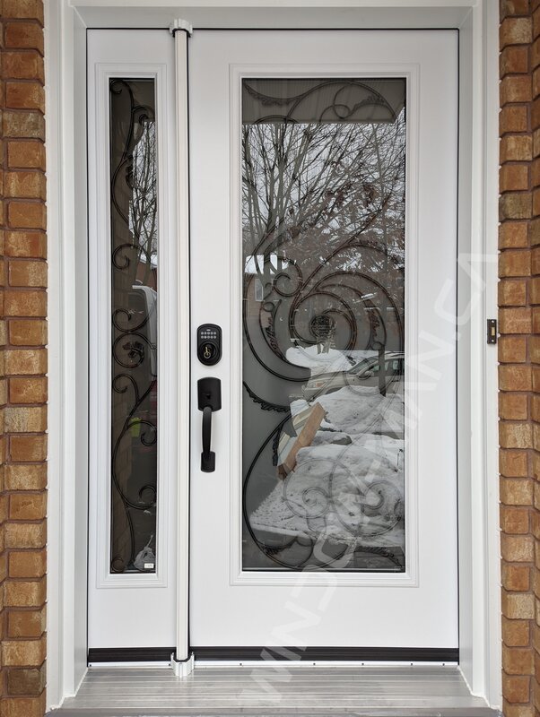 steel door with sidelight and full port union wrought iron glass, smart lock, active sidelight - view from the outside