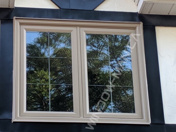 sandalwood gridded windows - closed