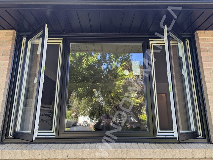 black window living room – 38 inch casement window