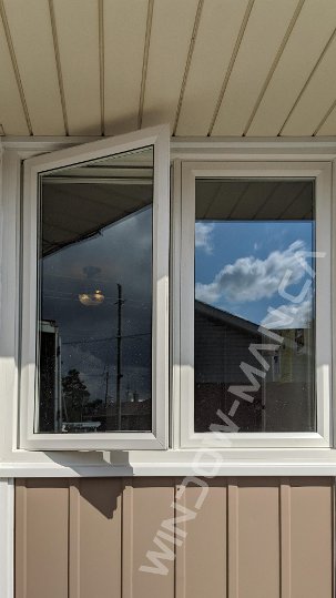 high window bedroom – 4 foot wide casement window for natural light